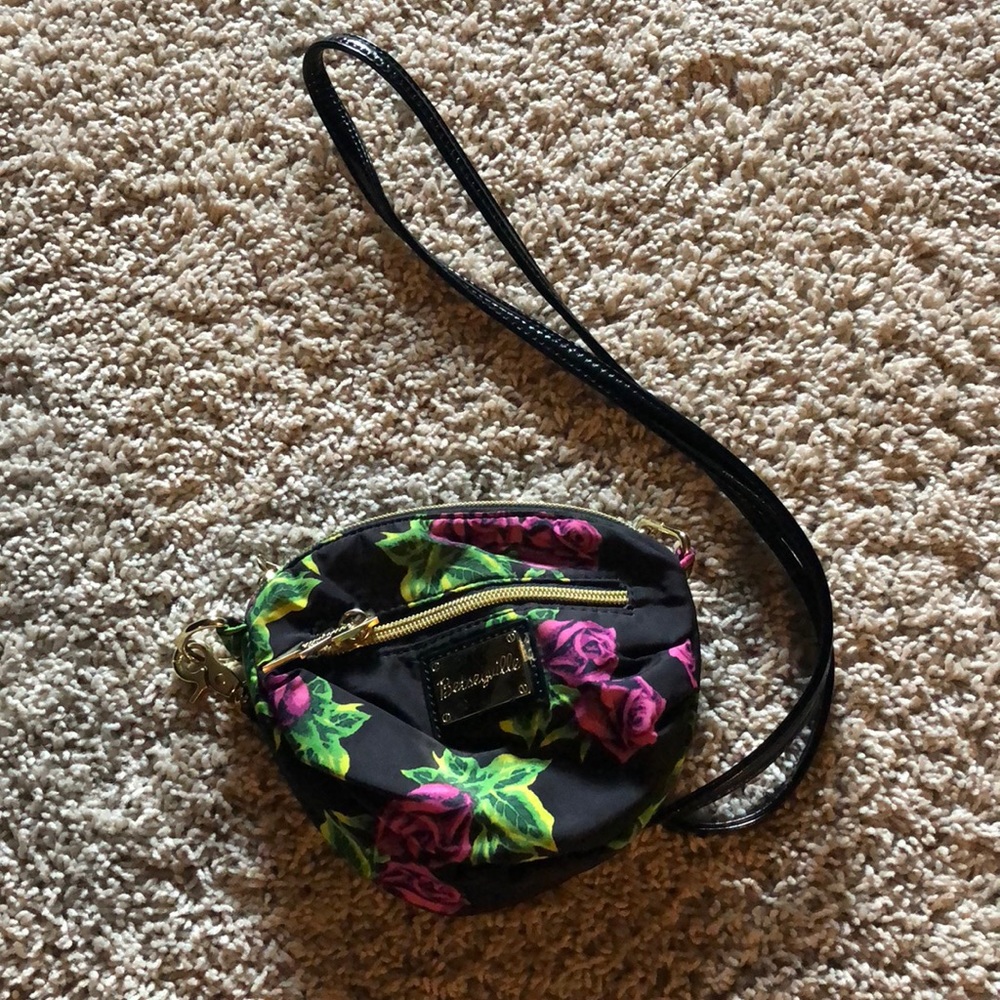 Small, zippered Betsey Johnson shoulder purse